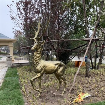 河北玻璃钢鹿雕塑现货,彩绘鹿雕塑
