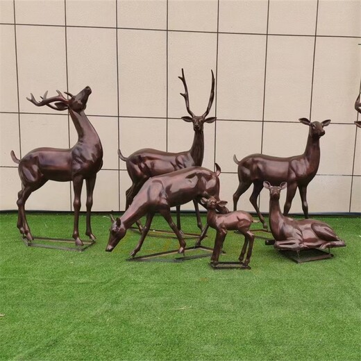 韵特雕塑仿真鹿雕塑,河北仿真母子鹿雕塑小动物雕塑制作
