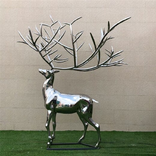 新疆公园不锈钢鹿雕塑厂家,不锈钢镜面鹿雕塑