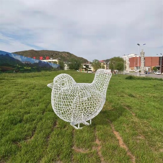 广西不锈钢镂空小鸟雕塑生产厂家