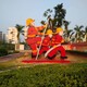 玻璃钢卡通消防员雕塑图