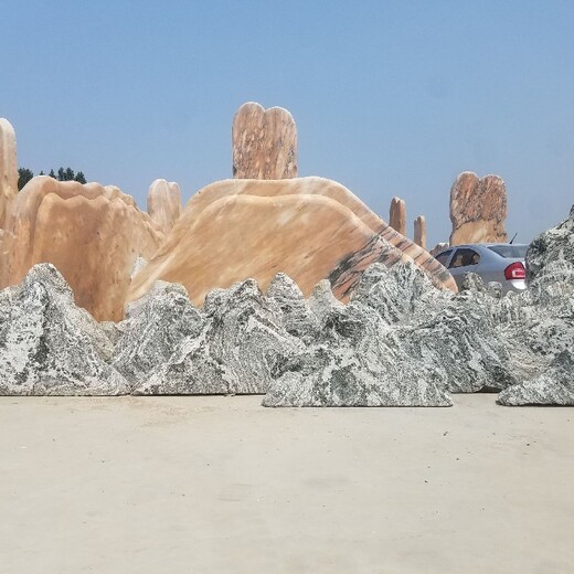云南景觀石現(xiàn)貨,多少錢(qián)一噸