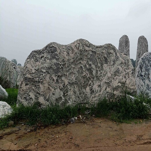 云南公園景觀石多少錢(qián)一噸