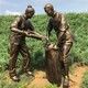 北京农耕人物雕塑图