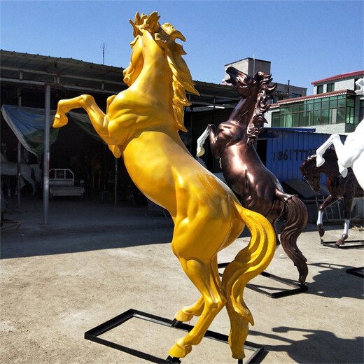 曲陽彩繪玻璃鋼馬雕塑加工廠,駿馬雕塑