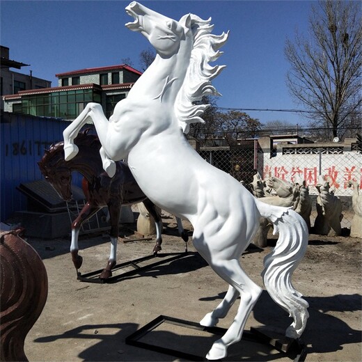 抽象玻璃鋼馬雕塑定制,銅馬雕塑