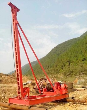棗莊生產(chǎn)易拉得打樁機(jī)出售,沖擊鉆機(jī)