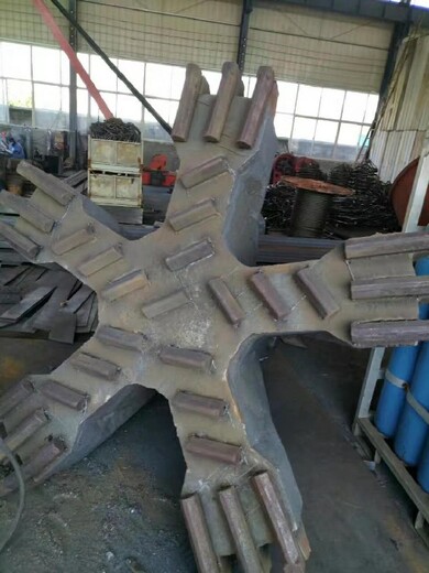 新晃侗族自治县生产实心锤头价格,打桩机锤头