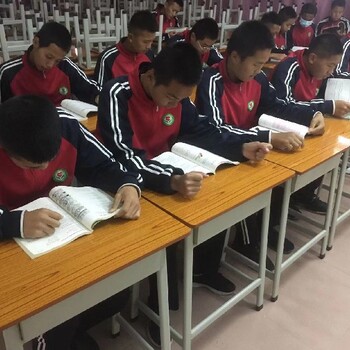 廣東茂名叛逆少年教育學(xué)校叛逆少年封閉式學(xué)校,廣東省問(wèn)題少年教育學(xué)校