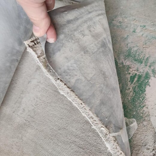 哈密地区水泥毯+水泥毯多少钱一平方米,混泥土水泥毯
