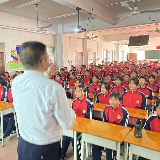 广东春雨厌学学校封闭式管理常年招生学校