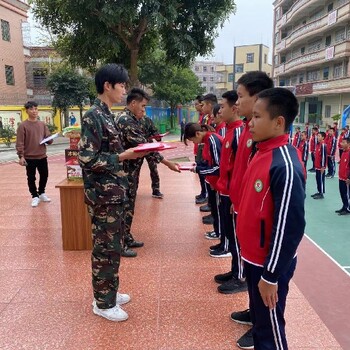 广东春雨早恋少年封闭式管理学校