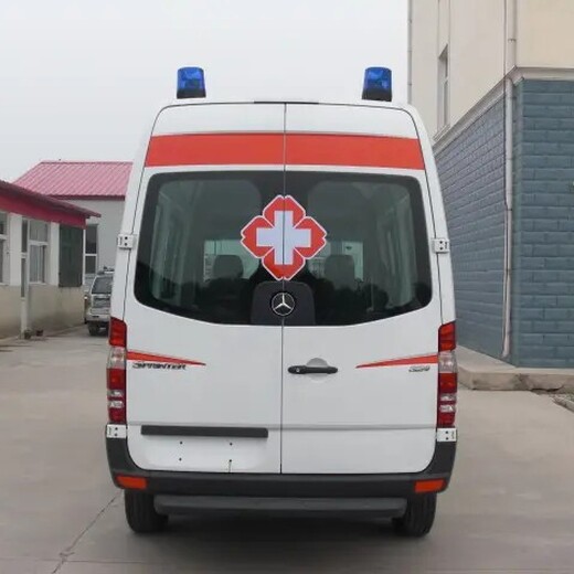 潮州救护车,120跨省救护车出租公司,长途救护团队