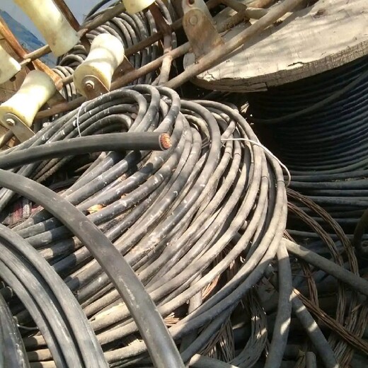 曲周电缆回收,傲星,公司上门铜铝电缆线回收