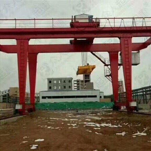 廣西正規(guī)集裝箱龍門吊多少錢,門式起重機(jī)