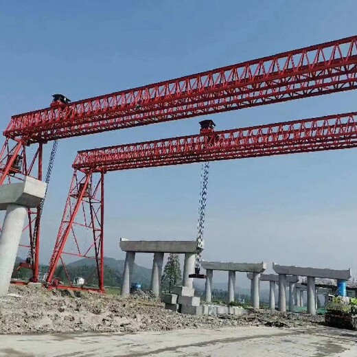 海南移動(dòng)式提梁機(jī)