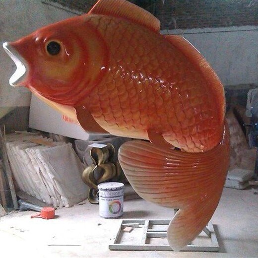 岳阳鲤鱼雕塑