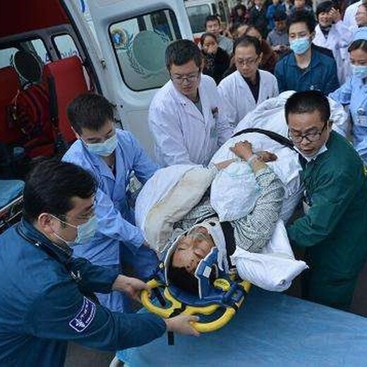 深圳出院救护车,接送病人回家,120转运患者