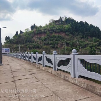公路桥梁不锈钢复合栏杆市政大道景观仿石铸造石水泥护栏