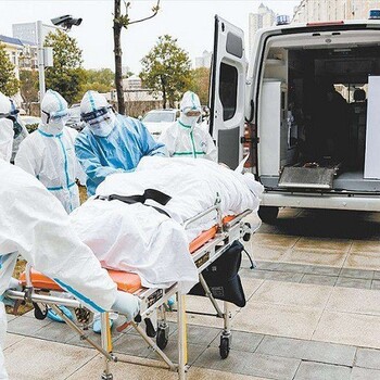 云浮出院救護(hù)車,接送病人回家,跨省救護(hù)車電話