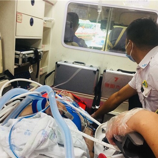 西安西京医院120救护车,带呼吸机出租,随时电话派车
