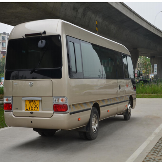 武漢江漢商務(wù)車出租價(jià)格表