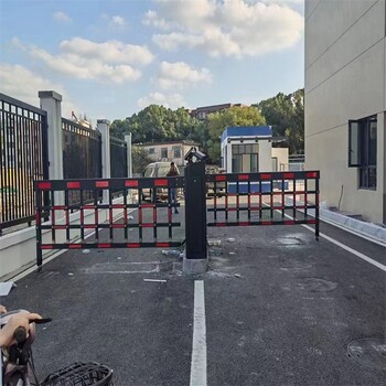 南京自动升降杆停车场收费小区道闸起落杆厂家上门安装