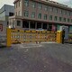 嘉興道閘安裝車庫擋車桿門禁升降桿-魯冠廠家產(chǎn)品圖