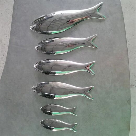 方形魚群雕塑生產(chǎn)廠家