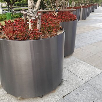 金屬花池廠家定制滾圓焊接安裝加工不銹鋼金屬花壇花箱弧形圍邊