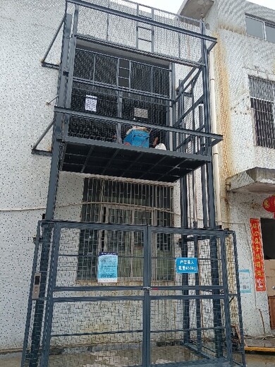 梅州導(dǎo)軌式升降機(jī)廠(chǎng)家