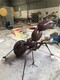 彩绘蚂蚁雕塑定制厂家图
