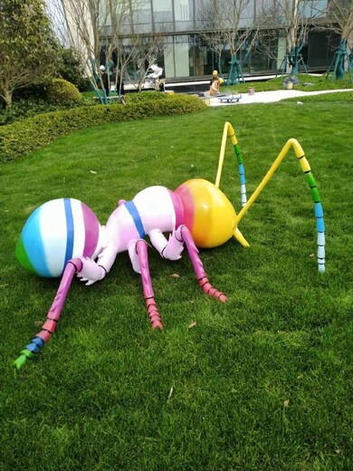 园林动物蚂蚁雕塑