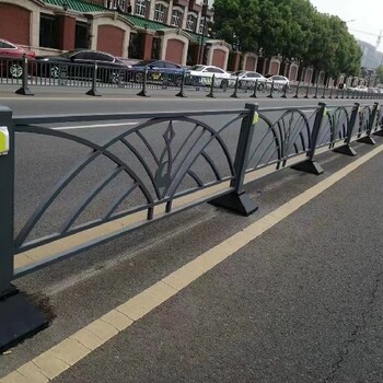 鎮(zhèn)江亮化護欄價格