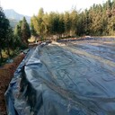 美標(biāo)HDPE膜，1.5mm厚度豬場(chǎng)防滲城建黑膜