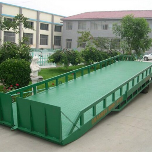 北京小型移动式登车桥设备