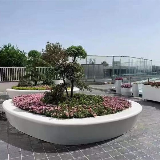上海楊浦整體施工報價洗米石坐凳,彩色地坪鋪裝