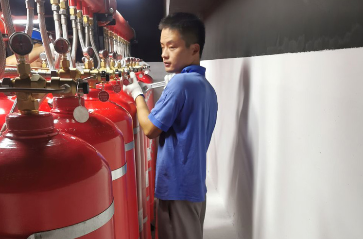 金华七氟丙烷气体钢瓶检测加压/台州管网七氟丙烷灭火剂充装厂家