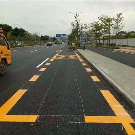河南廠區道路劃線施工流程
