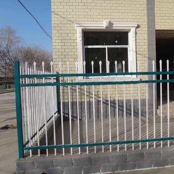 鄭州組裝圍墻護欄批發組裝圍墻護欄柵欄單價圍墻用鋅鋼防護欄