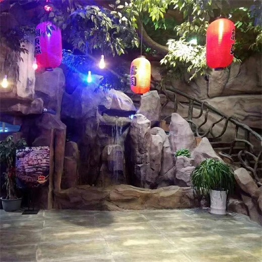 桂林假山水泥塑石本地生态酒店