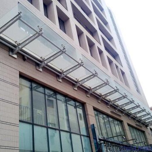 龙川县钢结构雨棚安装工程