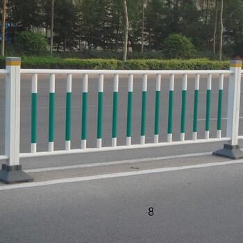 郑州pvc道路护栏工厂道路隔离护栏道路护栏价格
