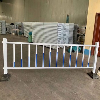 周口供應(yīng)道路護(hù)欄工廠鋅鋼道路護(hù)欄圍欄廠家小區(qū)交通護(hù)欄廠