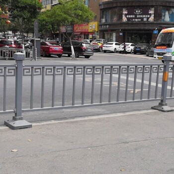 河南道路景观护栏城市道路护栏市政护栏道路中间隔离栏