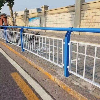 周口道路铁艺护栏报价城市道路交通护栏小区交通护栏厂家