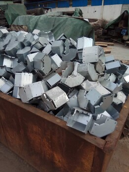 黄埔报废模具铁回收,废钢材回收厂