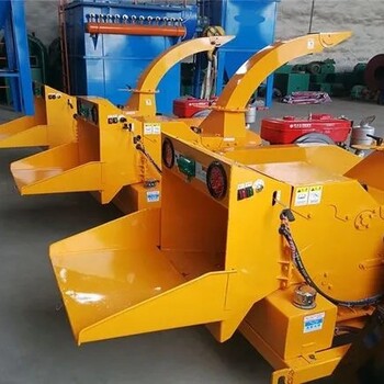 眉山耐用樹(shù)枝粉碎機(jī)建筑模板粉碎樹(shù)枝木片機(jī)