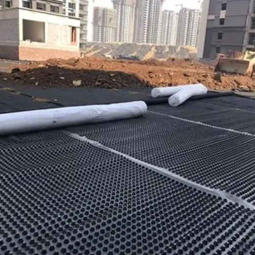 上海排水板厂家联系方式塑料夹层板