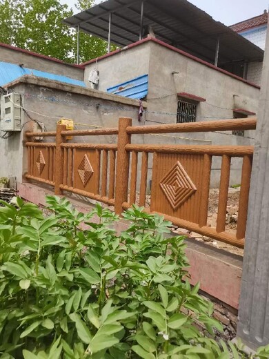 益阳水泥仿竹护栏价格新型水泥防护栏水泥仿木护栏